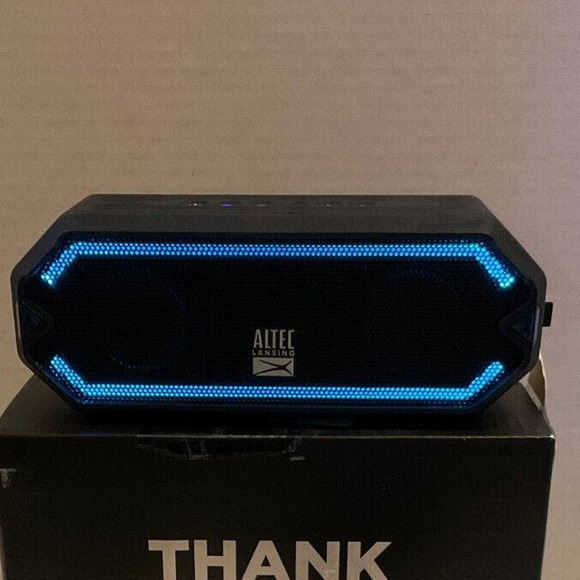 Altec Lansing - HydraJolt Wireless Speaker - Picture 9 of 11